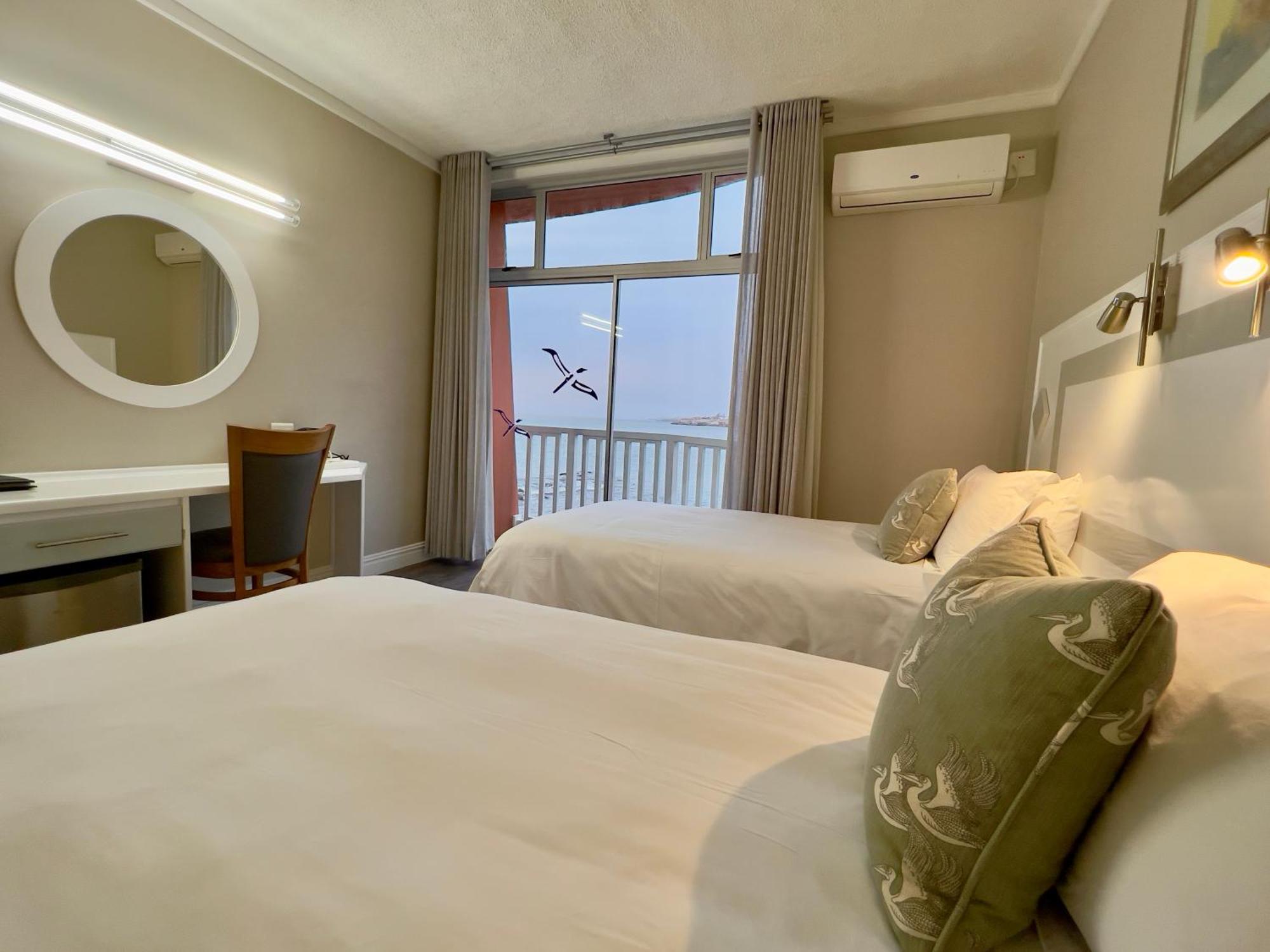 Luederitz Nest Hotel エクステリア 写真