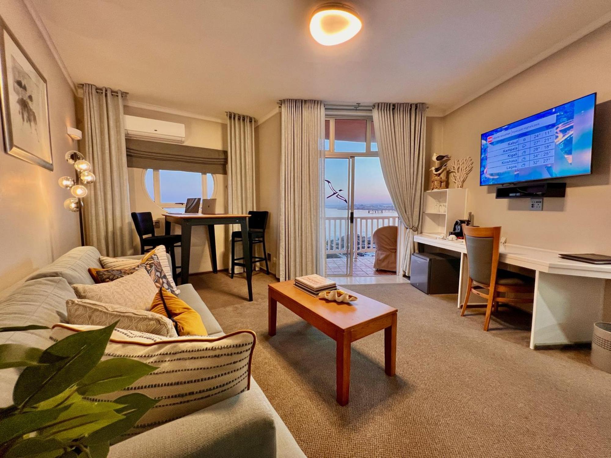 Luederitz Nest Hotel エクステリア 写真